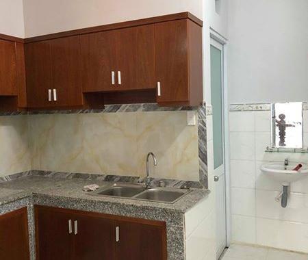 Bán gấp nhà 2 lầu giá chỉ 1,74 tỷ Gò Vấp để về Bắc sinh sống