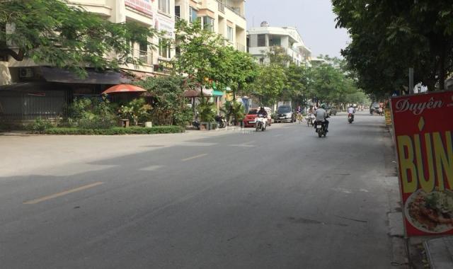 Bán liền kề TT25 khu đô thị Văn Phú, Hà Đông, đường 19,5m