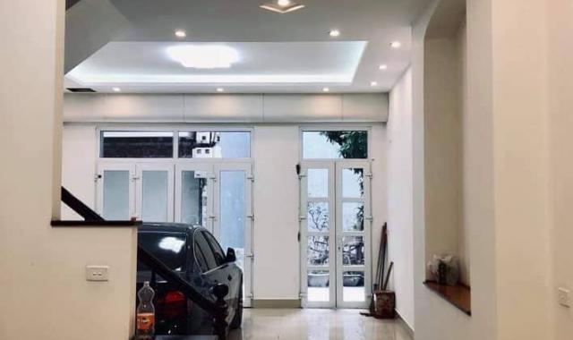 Bán nhà phân lô ô tô đỗ, KD đỉnh Tây Hồ 60m2, giá 6,7 tỷ. LH: 0974197868