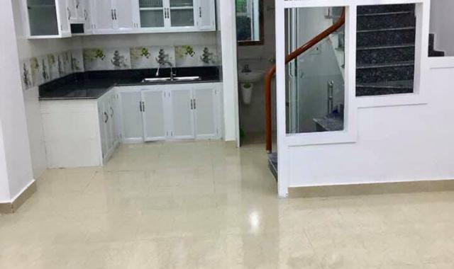 Bán nhà 3 tầng, 35m2, độc lập, xây mới ngõ 2m, Miếu Hai Xã, hướng Tây Bắc - 1.09 tỷ