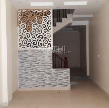 Nhà đẹp, xây mới (5T*40m2) ngõ thông, ô tô vào nhà gần ngã tư Vạn Phúc giá 3.3 tỷ 0336560722