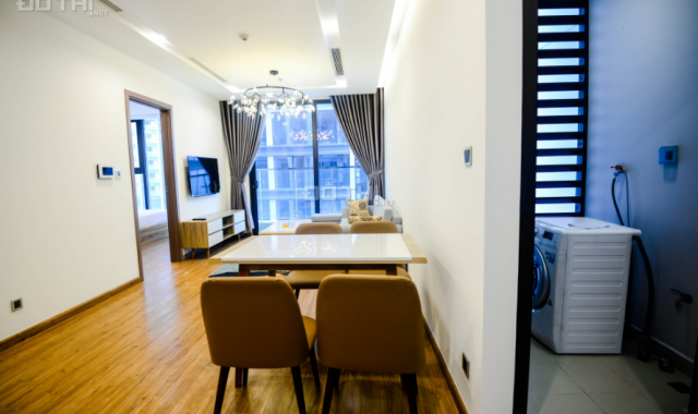 Căn hộ chung cư cao cấp Hà Đô Park View, đối diện công viên Cầu Giấy, 2 phòng ngủ, đủ nội thất
