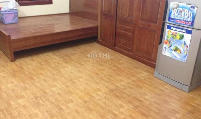 Hiện tại còn 1 căn hộ: 28m2, giá 3.8 triệu/tháng, thang máy