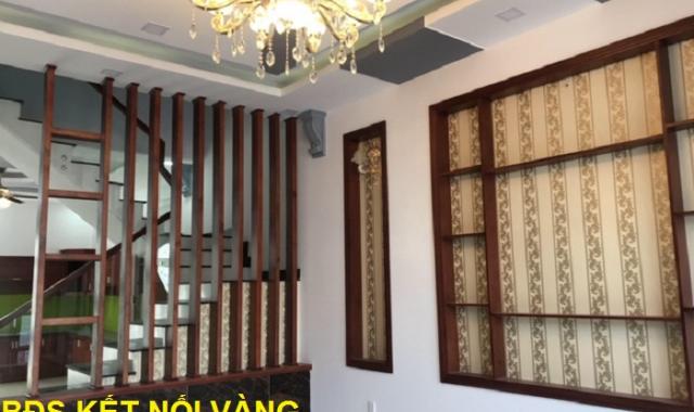 Cần bán 2 căn nhà mới xây 1 trệt 3 lầu, 78m2, 6,5 tỷ/căn, đường ô tô phường Bình Trưng Đông, Q2