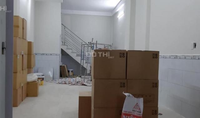 Cho thuê nhà nguyên căn 2 PN 2 WC, 80 m2, Tây Thạnh, Tân Phú