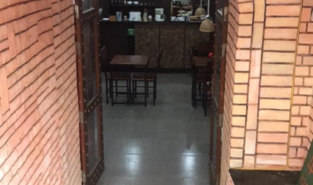 Tầng hầm KD pub, thức ăn nhanh tại Hà Bổng