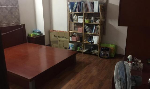 Cho thuê căn hộ chung cư Licogi 13, THNC, 2PN, có nội thất, 8 tr/th