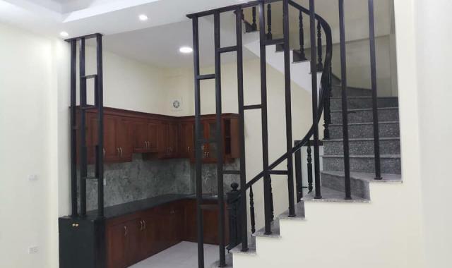 Ngõ 39 Đại Đồng - 4 tầng, MT rộng 4.5m, giá chỉ 2.3 tỷ, nhà mới ở luôn