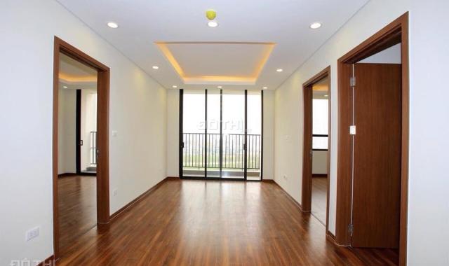 Bán căn hộ 3PN, 95m2, hướng Nam tòa Lạc Hồng 2 Ngoại Giao Đoàn, đầy đủ nội thất, giá 2.89 tỷ