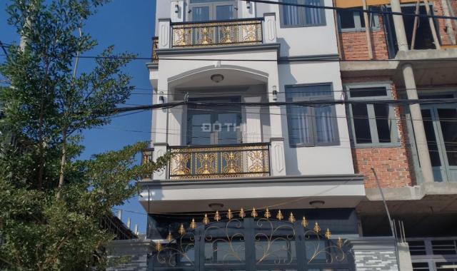 Bán nhà sổ hồng riêng tại Lê Văn Lương, Phước Kiển, 2 mặt tiền, 2 lầu, sân thượng, gần HAGL