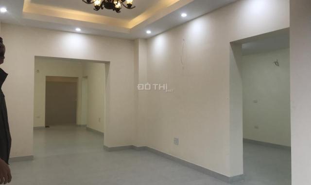 Bán căn hộ tầng 1 Bắc Thành Công, Ba Đình, DT: 110m2, 3pn KD tốt, giá 3.4 tỷ