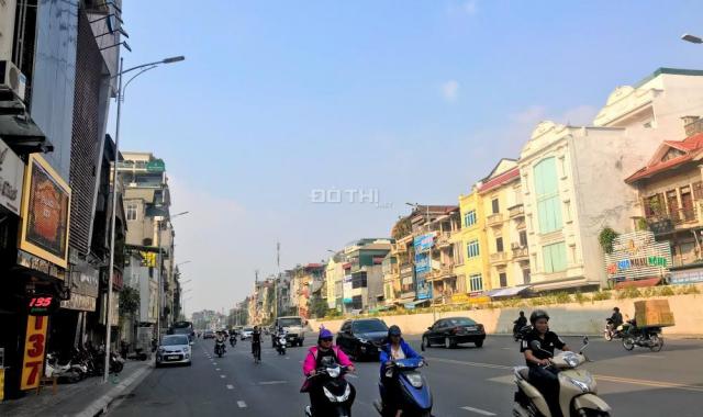 Chính chủ bán gấp nhà MP Nghi Tàm, Tây Hồ, đoạn đường to đã hạ đê, DT 110m2 x 5 tầng. LH 0934538138