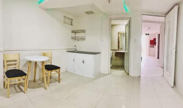 Phòng trong căn hộ cho thuê full nội thất đường Nguyễn Biểu, Quận 5