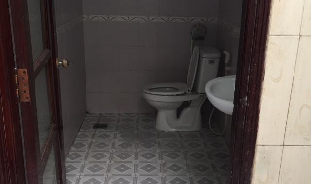 Cho thuê nhà nguyên căn Bình Lợi, 4,5x13m, 2 lầu, 3PN, 3WC, giá 20 triệu/tháng