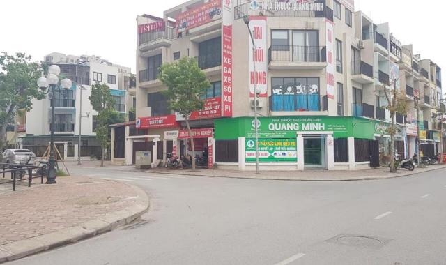 Bán chung cư 106m2 Xuân Phương Quốc Hội - giá siêu đẹp