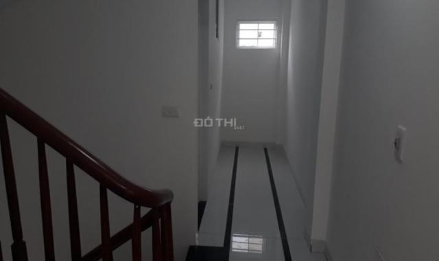 Cần bán nhà đường Hồ Tùng Mậu, Nam Từ Liêm 38m2*4 tầng mới full nội thất, giá 2.48 tỷ