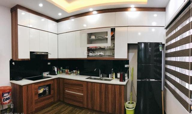 (Thắng nhà phố) siêu rẻ 2,499 tỷ nhà mới 2 thoáng, gần 40m2, nội thất đẹp, trung tâm Bồ Đề, Lâm Du