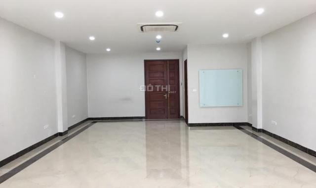 Cho thuê văn phòng đẹp, giá rẻ tại KĐT Trung Hòa Nhân Chính, Hoàng Đạo Thúy, 90m2, thông sàn
