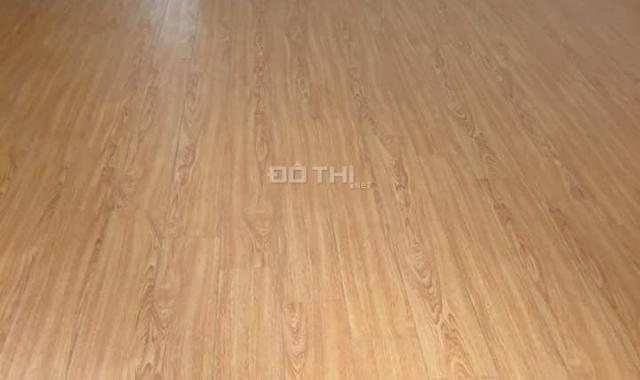 Bán nhà Hoàng Ngân - Lê Văn Lương, 3 mặt thoáng, SĐCC, 41m2 x 5T, giá 4.5 tỷ. LH 0903070282