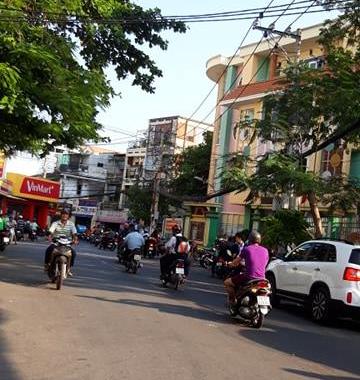 Nhà MT Lạc Long Quân, 2 lầu 1st, 4x25m, NH 98m2, P.10, Q. Tân Bình, 16.5 tỷ TL