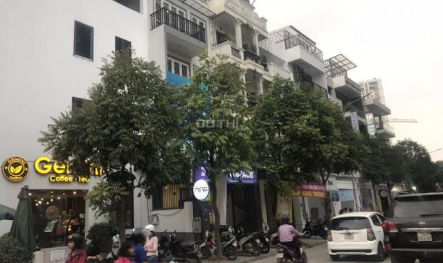 Căn nhà liền kề duy nhất tại 622 ngay Time City Minh Khai bán, LH: 0915070203
