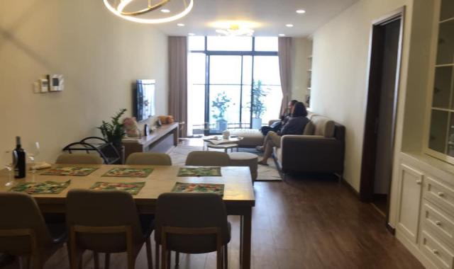 Cho thuê chung cư Hà Đô Park View, DT 130m2, 3PN, nội thất đầy đủ mới, view hướng mát, giá 16 tr/th