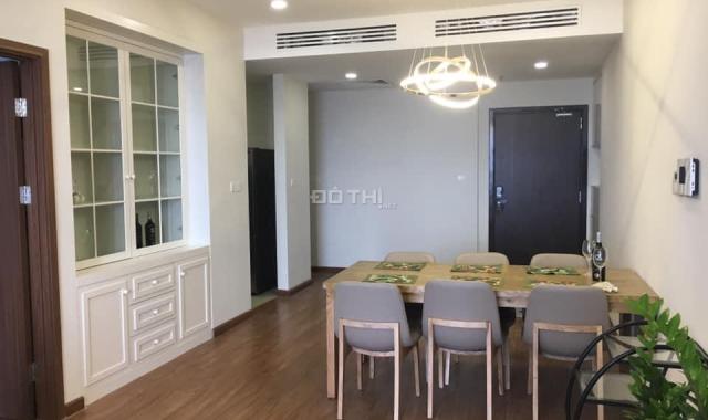 Cho thuê chung cư Hà Đô Park View, DT 130m2, 3PN, nội thất đầy đủ mới, view hướng mát, giá 16 tr/th