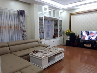 Bán nhà phân lô mặt ngõ phố Đỗ Quang, DT 53 m2 x 4T còn đẹp, giá 8,2 tỷ
