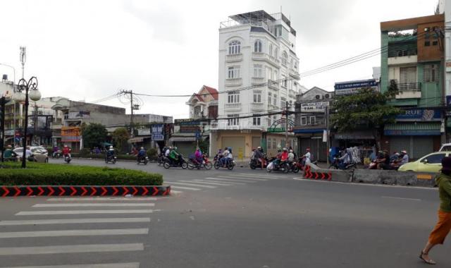 Bán nhà 105m2, mặt tiền đường Hà Huy Giáp, quận 12, tiện kinh doanh