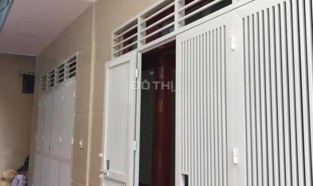 Bán nhà riêng Thanh Xuân phố Nguyễn Tuân 42 m2 x 4 tầng x MT 3,2m, ô tô, 2 mặt thoáng. 0902139199