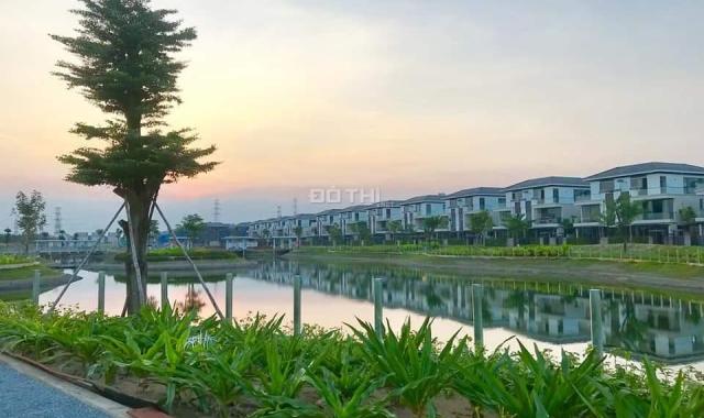 Biệt thự song lập Lavila hướng Đông Nam, đường Nguyễn Hữu Thọ, giá 19.9 tỷ