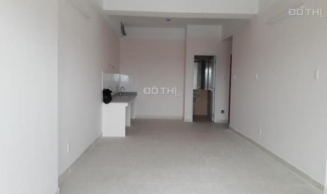 Cần tiền bán gấp chung cư Mỹ Phú Quận 7, 82m2 gồm 2PN, 2WC, giá 2,15 tỷ view đông