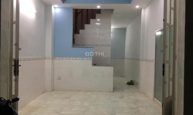 Nhà mới 1 lầu, sát cầu Ông Thìn - Bình Chánh - 40m2 - SH riêng