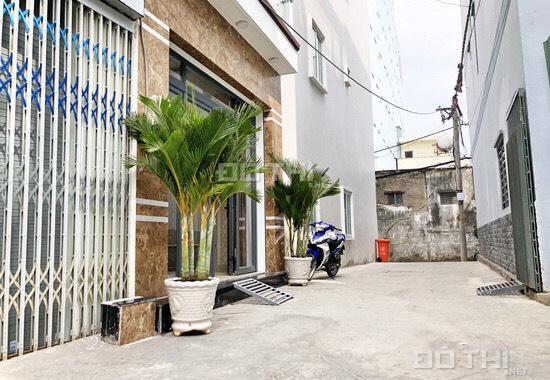 Hàng vip - Cần bán nhà phố 3 lầu HXH 5m Lý Phục Man, P. Bình Thuận, Quận 7