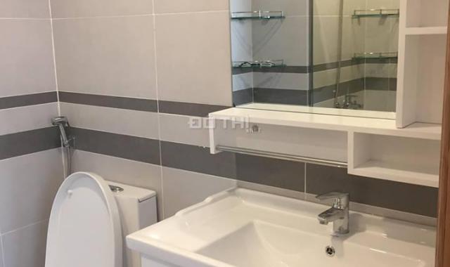 Bán gấp căn hộ cao cấp đường Nguyễn Văn Trỗi, 2PN, 71m2, view hướng Nam, giá 3.95 tỷ, tầng trung