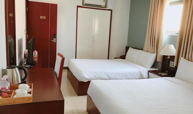 Bán khách sạn 235m2, 6 tầng, 28 phòng đường Lê Bình, Sơn Trà, gần biển Phạm Văn Đồng