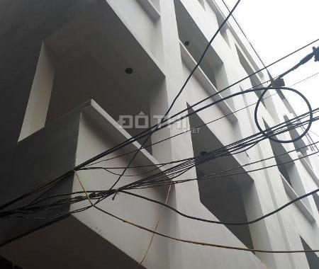 Bán nhanh một căn duy nhất 5 tầng, 40m2, Vũ Hữu, Thanh Xuân, giá 4.2 tỷ. LH 0904959168