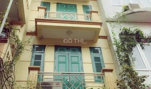Bán nhà khu vip Vương Thừa Vũ 68m2 x 5 tầng, ô tô đỗ cửa, giá 5,8 tỷ. LH: 0913632706