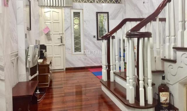 Bán nhà phố Liễu Giai, Ba Đình, 61m2, 4 tầng, ô tô vào nhà, 10 tỷ 8, LH 0899024999