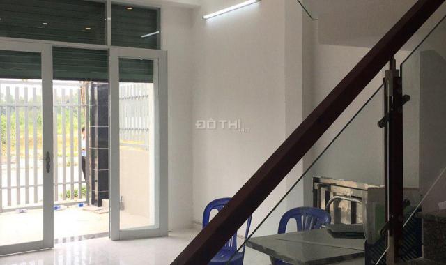 Bán nhà 1 lầu 1 trệt đường Nguyễn Văn Tăng, Long Thạnh Mỹ, DT: 53m2, giá: 1 tỷ 800tr, LH 0963077647