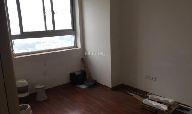 Cho thuê chung cư C37 Bắc Hà, 85m2, 2 phòng ngủ, giá 8 tr/th. LH: 0936994993