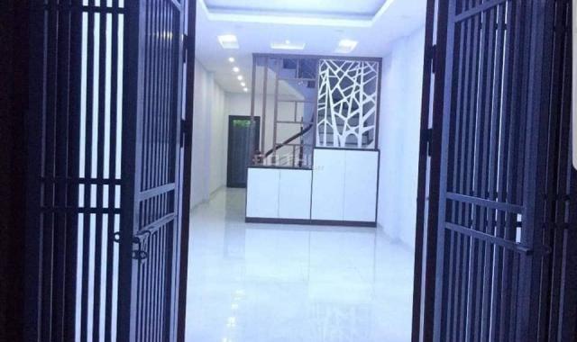 Bán nhà phố Ngọc Thụy, Long Biên, 60m2,mặt tiền 4m, giá chỉ 3.8 tỷ