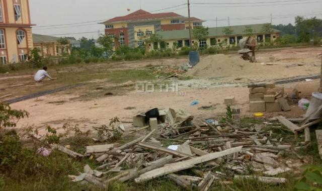 Chính chủ cần bán gấp lô đất đường Nguyễn Vức, TP Đông Hà, Quảng Trị. LH Quỳnh 0778927219