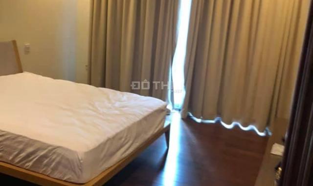 Cho thuê căn hộ siêu cao cấp Vincom Đồng Khởi, DT 163m2, 3 PN