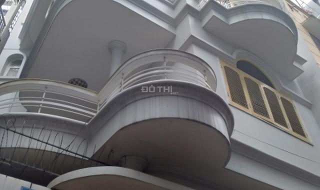 Bán nhà phố Láng Hạ, DT: 41m2, MT: 4m, giá 4,5 tỷ. LH: 0987361291