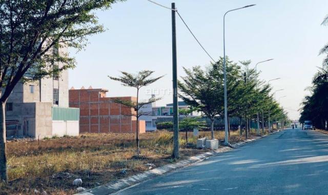 Bán đất tại đường Trần Văn Giàu, Phường Tân Tạo A, Bình Tân, Hồ Chí Minh, DT 114m2, giá 950 tr