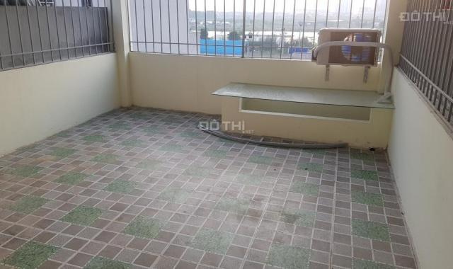 Nhà 1.25 tỷ cách đường Quang Trung, Đồng Mai 200m, 3 tầng (37m2-3PN) ô tô lùi cửa, Lh: 0969419928