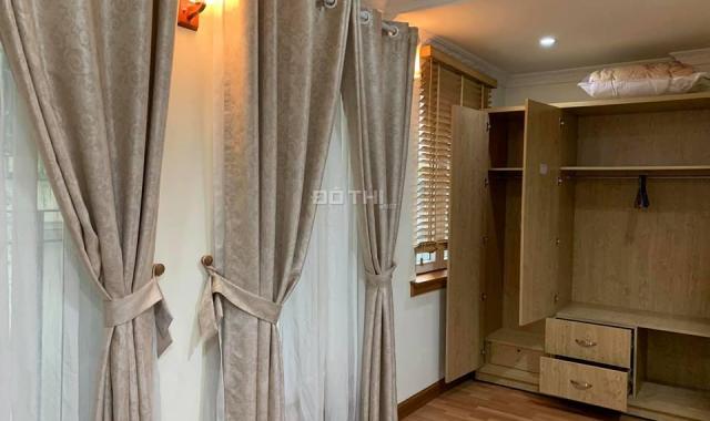 Bán nhà tòa nhà 8 tầng - thang máy. Kim Mã, tầng 2 đua thành 70m2 - 19.6 tỷ Ba Đình, lh 0335662969