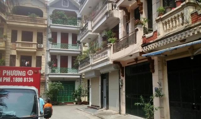 Hiếm, chính chủ bán nhà liền kề cực đẹp khu ĐTM Định Công, 70m2, 4 tầng, mặt tiền 4.4m, chỉ 9.5 tỷ