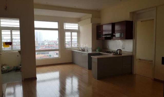 Bán căn hộ chung cư tại dự án chung cư số 6 Đội Nhân, Ba Đình, Hà Nội, diện tích 70m2, giá 2.3 tỷ